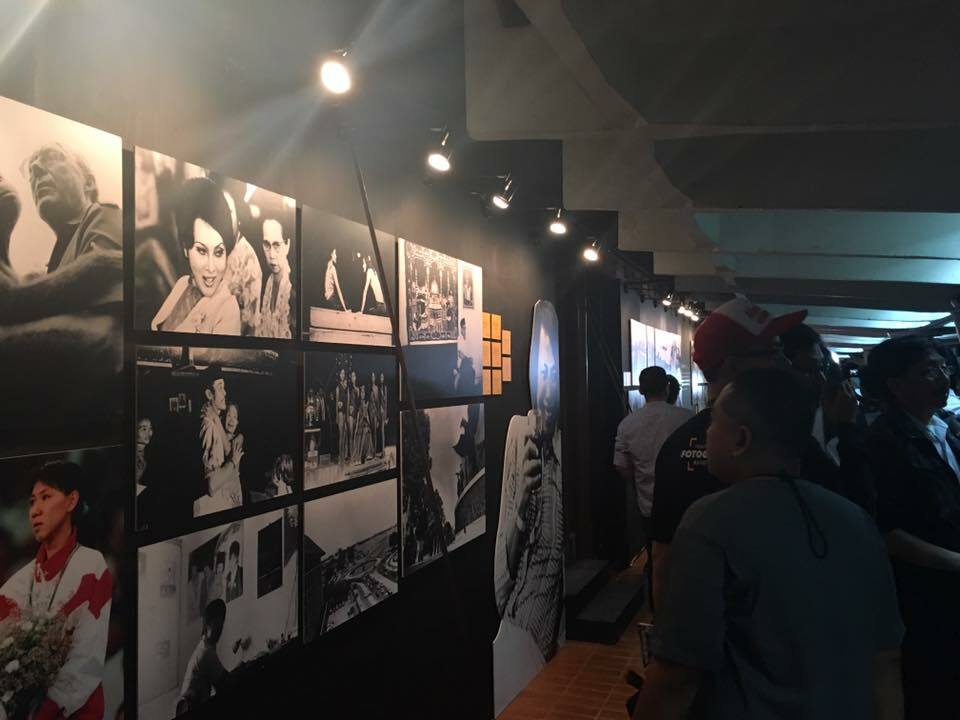 Media outlet Kompas put some of its unpublished photographs on display at Bentara Budaya in Central Jakarta on Monday (06/02) to commemorate the newspaper's 52nd anniversary. (JG Photo/Diella Yasmine)