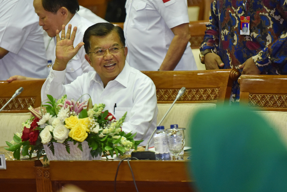 Vice President Jusuf Kalla confirmed on Tuesday (18/04) that Indonesia will not interfere in rising tensions between the United States and North Korea over the latter's recent nuclear and missile tests. (Antara Photo/Wahyu Putro A.)