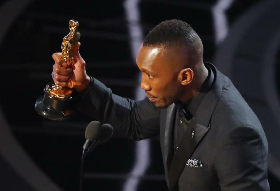 Best Supporting Actor winner Mahershala Ali for Moonlight. (Reuters Photo/Lucy Nicholson)