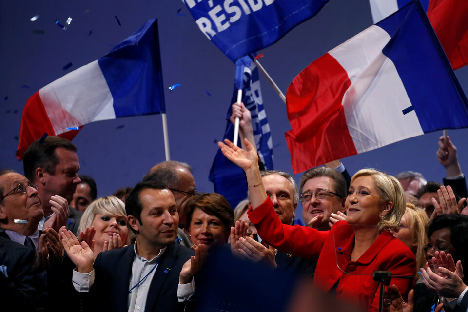 The European Union will disappear, French presidential candidate Marine Le Pen told a rally on Sunday (26/03), promising to shield France from globalization as she sought to fire up her supporters in the final four weeks before voting gets underway. (Reuters Photo/Pascal Rossignol)