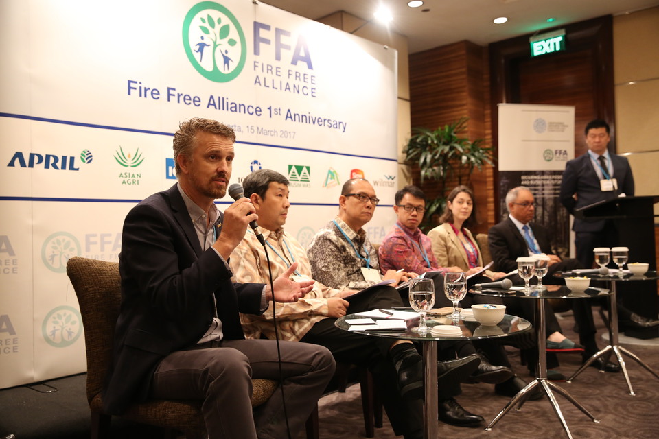 Craig Tribolet, Forest Protection Manager at April, was explaining the company's community-focused prevention program to fight forest fire and haze. (Photo courtesy of RAPP)