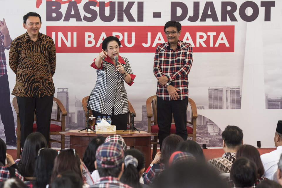 From left, incumbent Jakarta Governor Basuki 'Ahok' Tjahaja Purnama, Indonesian Democratic Party of Struggle (PDI-P) chairwoman Megawati Sukarnoputri and Deputy Governor Djarot Saiful Hidayat attending an event in Jakarta on March 15. (Antara Photo/M Agung Rajasa)