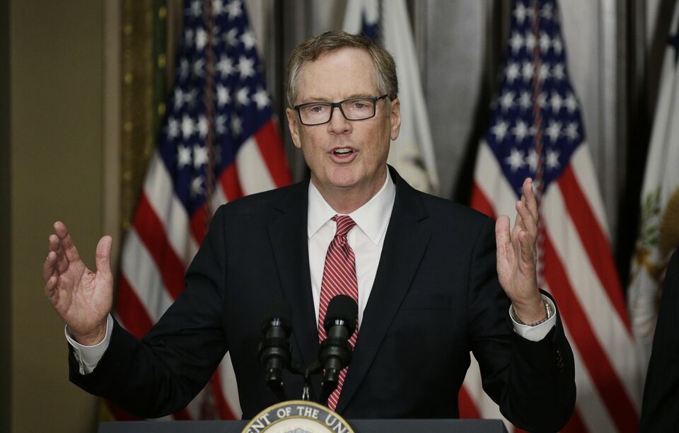 Robert Lighthizer speaks after he was sworn as US Trade Representative during a ceremony at the White House in Washington in May this year. (Reuters Photo/Kevin Lamarque)