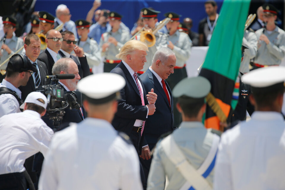 After an exhausting two days in Saudi Arabia, United States President Donald Trump arrived in Israel on Monday (22/05), attempting to revive the stalled Israeli-Palestinian peace process with visits to Jerusalem and the West Bank. (Reuters Photo/Jonathan Ernst)