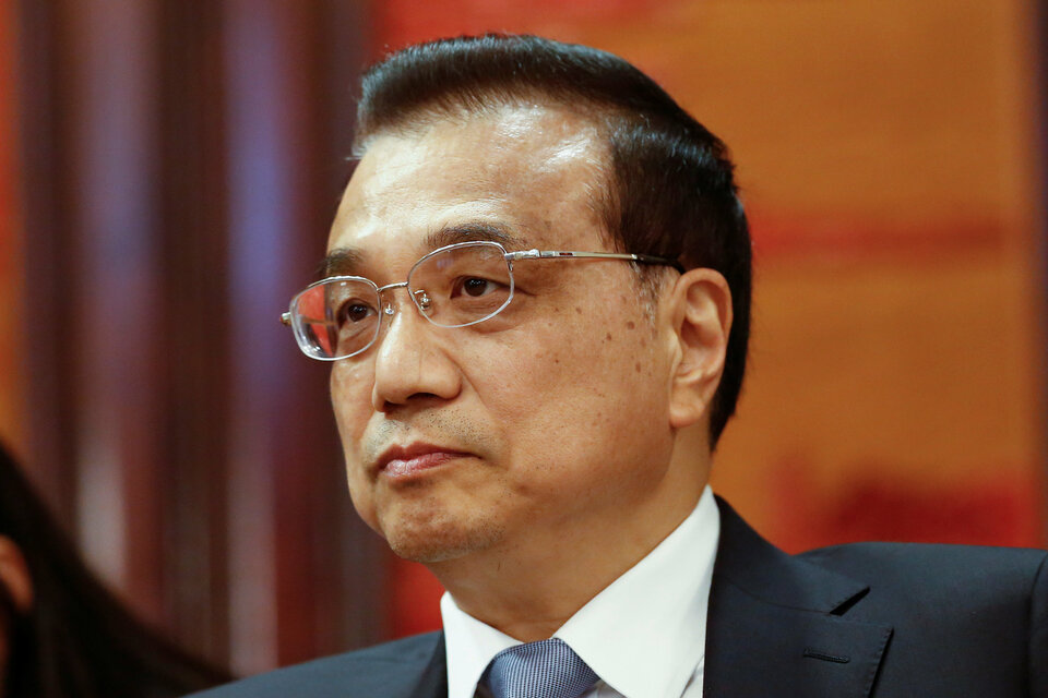 China is determined to open its market and is positive about promoting talks on a China-EU investment agreement, a senior Chinese official said on Saturday (27/05) ahead of Premier Li Keqiang's visit to Brussels for a summit with the European Union.  (Reuters Photo/Thomas Peter)