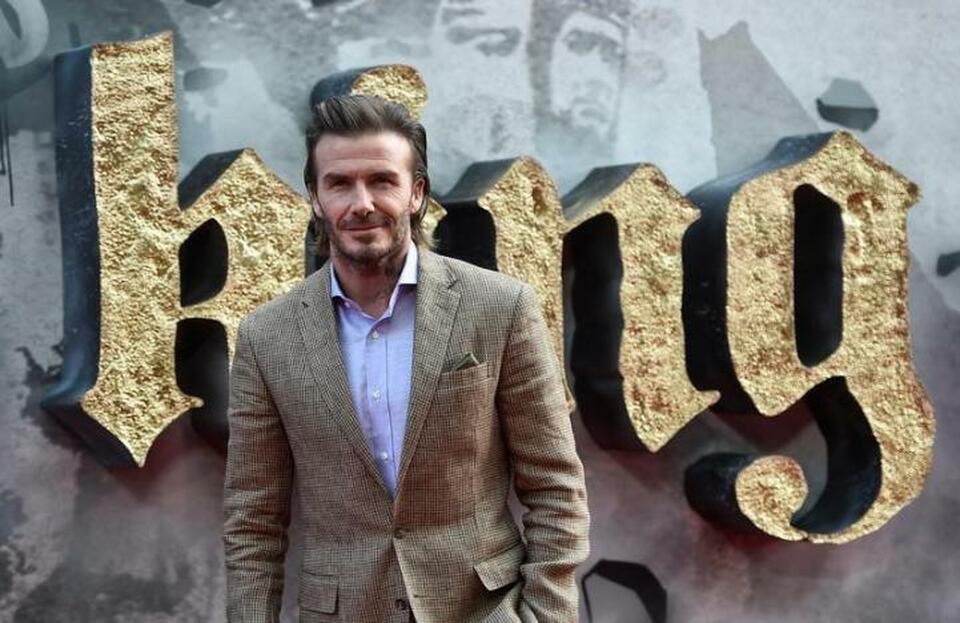 David Beckham poses at the European premiere of "King Arthur: Legend of the Sword" in London, Britain May 10, 2017.  (Re/Hannah McKay)