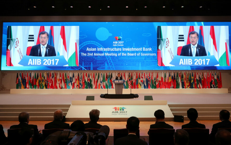 Leaders of the China-backed Asian Infrastructure Investment Bank touted its growing membership and commitment to sustainable development at its annual meeting, even as environmental groups were disappointed by its openness to investing in coal projects. (Reuters Photo/Yonhap)
