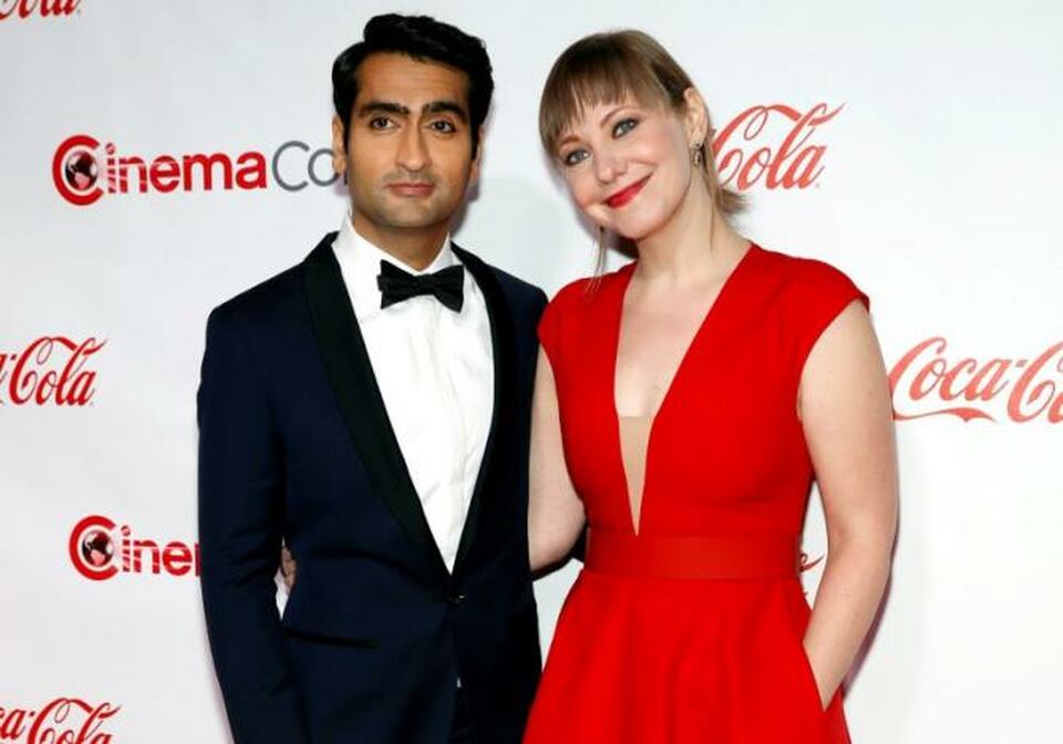 Actor/comedian Kumail Nanjiani, recipient of the Comedy Star of the Year Award, and his wife writer Emily Gordon pose on the red carpet during CinemaCon, a convention of movie theater owners, in Las Vegas, Nevada, US, March 30, 2017. (Reuters Photo/Steve Marcus/File Photo)