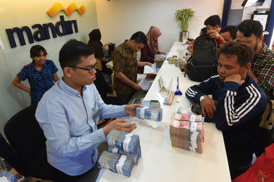 Bank Mandiri has secured the Qualified Asean Bank license, which allows it to operate in several Southeast Asian countries under the region's banking cooperation framework. (Antara Photo/Akbar Nugroho Gumay)