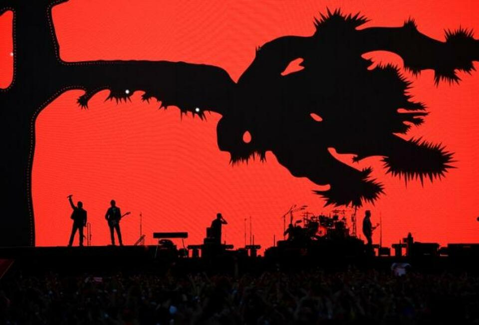 U2 perform during their U2: The Joshua Tree Tour, at Twickenham Stadium, London, Britain, July 8, 2017. (Reuters Photo/Dylan Martinez)