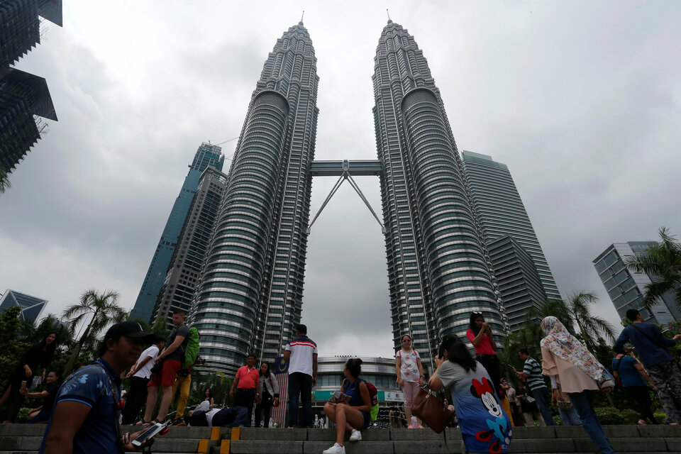 A view of Kuala Lumpur City Center in Malaysia on Tuesday (15/08). (Reuters Photo/Lai Seng Sin)