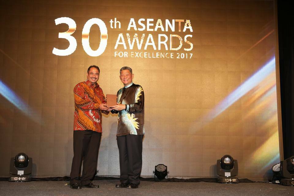Tourism Minister Arief Yahya officiated at the 30th Aseanta Awards for Excellence at Borobudur Hotel in South Jakarta on Tuesday (08/08). (Photo courtesy of the Tourism Ministry)