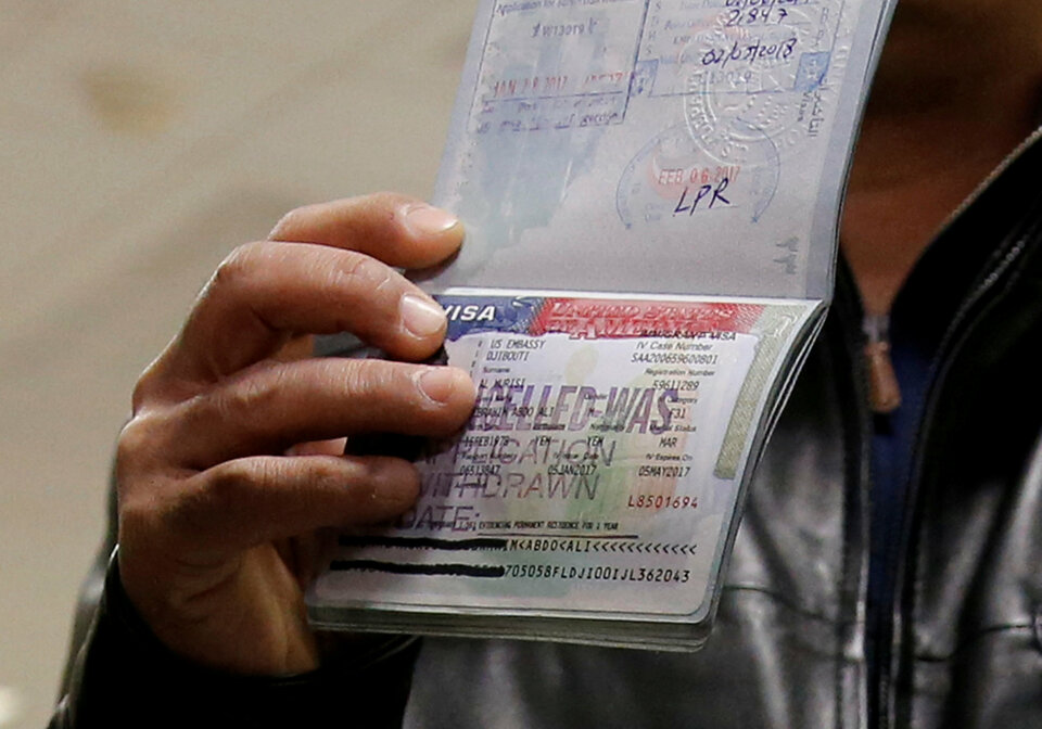In a broad expansion of the information gathered from applicants for US visas, the federal government is proposing to collect social media identities from nearly everyone who seeks entry into the United States, according to a State Department filing on Friday (30/03). (Reuters Photo/Jonathan Ernst)
