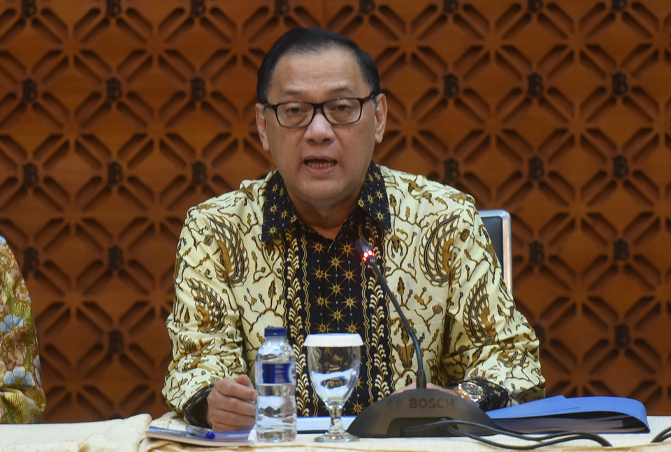 Bank Indonesia Governor Agus Martowardojo expects the country's economy to grow around 5.1 percent-5.2 percent in the second half of 2017. (Antara Photo/Akbar Nugroho Gumay)