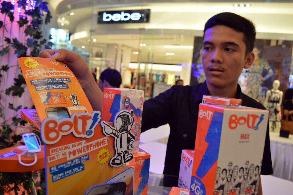 Indonesian 4G mobile network service provider Bolt launched its first prepaid unlimited Internet service on Sept. 4. (BeritaSatu Photo/Danung Arifin)