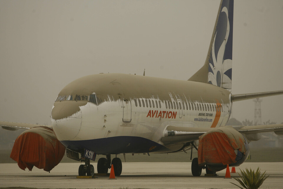 The Ministry of Transportation suspended the operations of Kalstar Aviation on Saturday (30/09). (JG Photo/Ali Lutfi)