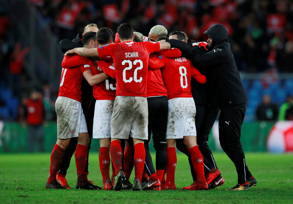 Switzerland scraped into next year’s World Cup, their fourth finals in a row, after being held to a goalless draw at home by a valiant and workmanlike Northern Ireland who came desperately close to forcing extra-time on Sunday (12/11). (Reuters Photo/Jason Cairnduff)
