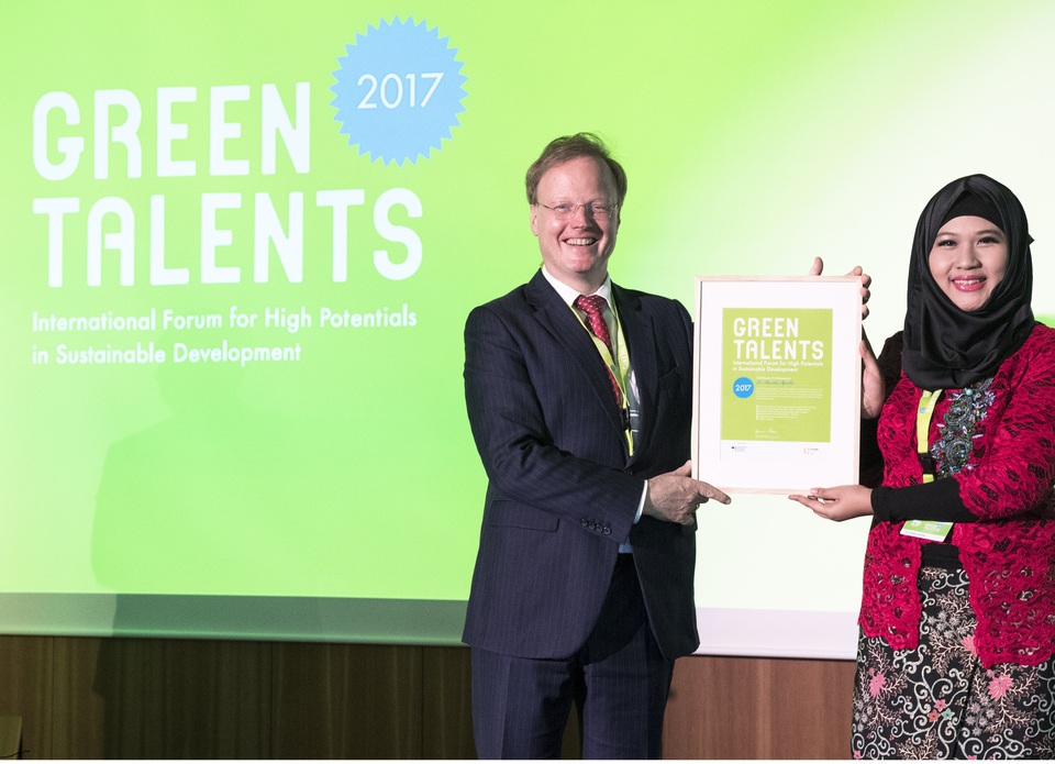 Indonesian scientist Aretha Aprilia has won the German Education and Research Ministry's 'Green Talents Award 2017' for her research into how to make renewable energy more accessible to local households. (Photo courtesy of Aretha Aprilia)