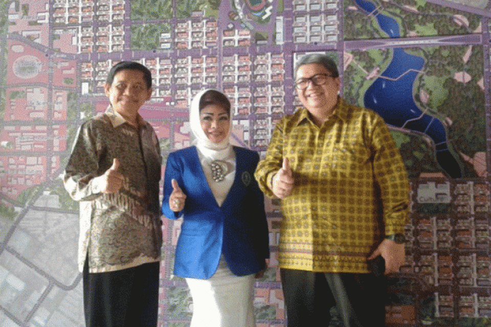 The Ministry of Trade, the Association of Indonesian Retailers (Aprindo) and the Indonesian Business Women's Association (Iwapi) signed a cooperation agreement aimed at allowing small businesses gain access to modern retailers. (Photo courtesy of Aprindo)