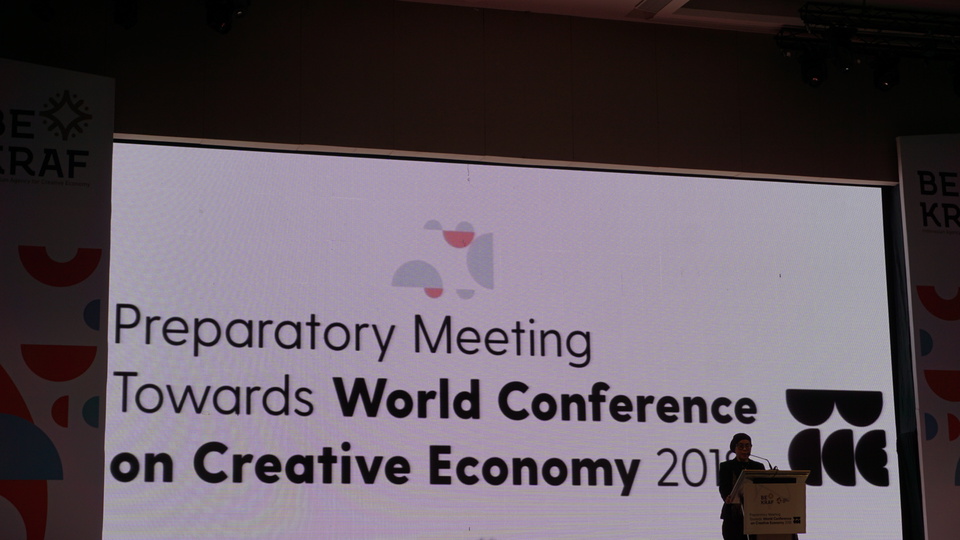 Indonesia says it wants to foster international cooperation in the growing creative industry during a multilateral meeting in Bandung this week. (JG Photo/Sheany)