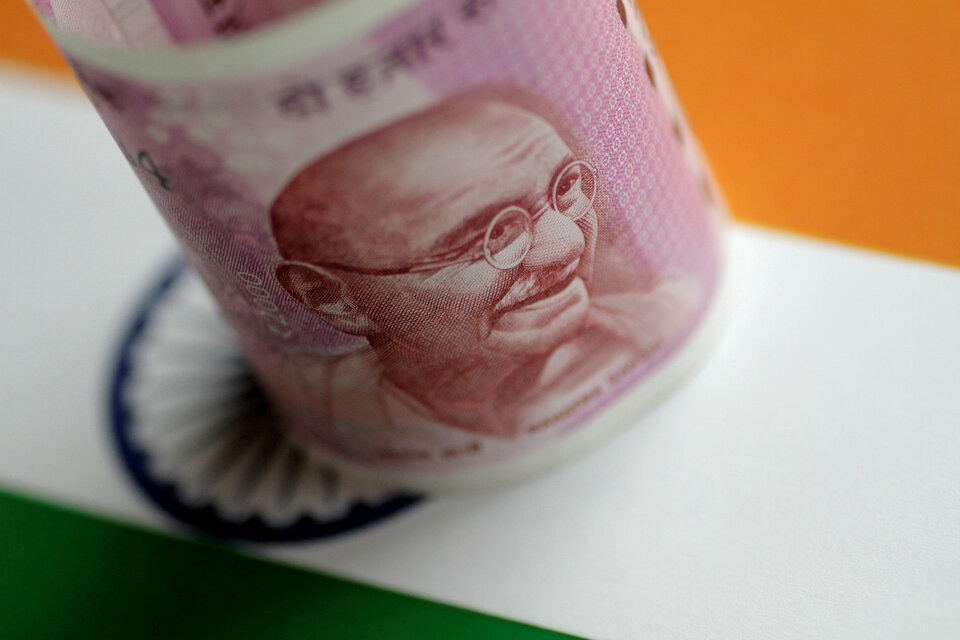 India regained its status as the world's fastest growing major economy in the October-December quarter, surpassing China for the first time in a year. (Reuters Photo/Thomas White)