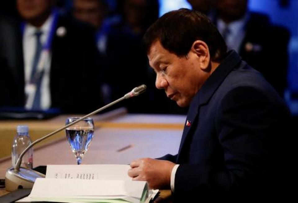 Philippine President Rodrigo Duterte should be taken seriously, but not literally, his spokesman said on Tuesday (13/02), after the controversial leader drew criticism for saying he once ordered soldiers to shoot female Maoist insurgents in the genitals. (Reuters Photo/Ezra Acayan)