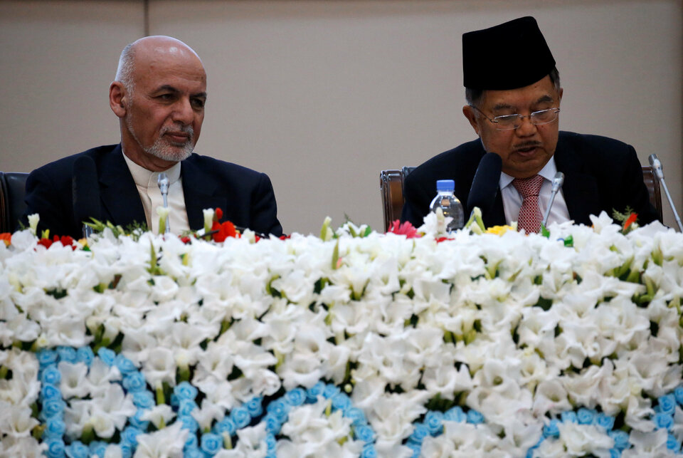 Vice President Jusuf Kalla and Afghan President Ashraf Ghani participate in the Kabul Process conference on Feb. 28. (Reuters Photo/Omar Sobhani)