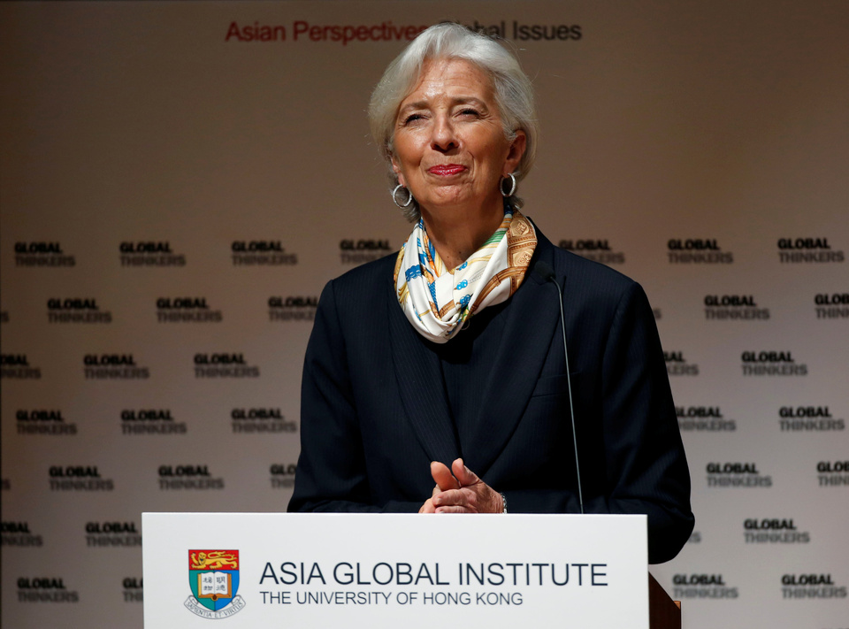 The International Monetary Fund (IMF) is optimistic on the outlook for global growth but warned darker clouds are looming due to fading fiscal stimulus and rising interest rates, the fund's managing director Christine Lagarde said on Wednesday (11/04).(Reuters Photo/Bobby Yip)