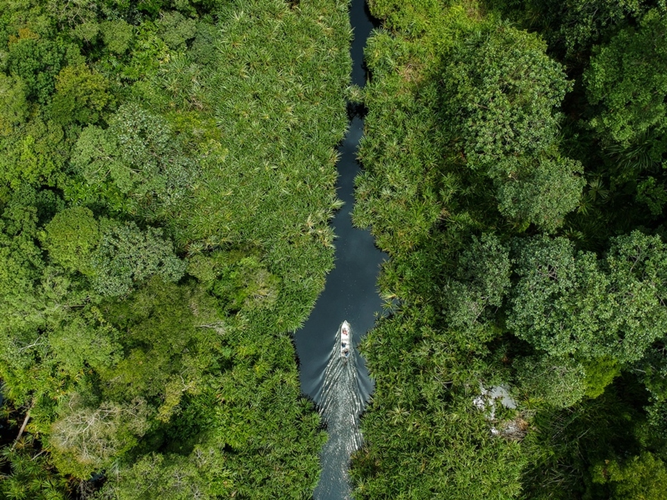 An aerial photo of the Serkap River, located in the concession area of Restorasi Ekosistem Riau (RER). (Photo courtesy of April Group)