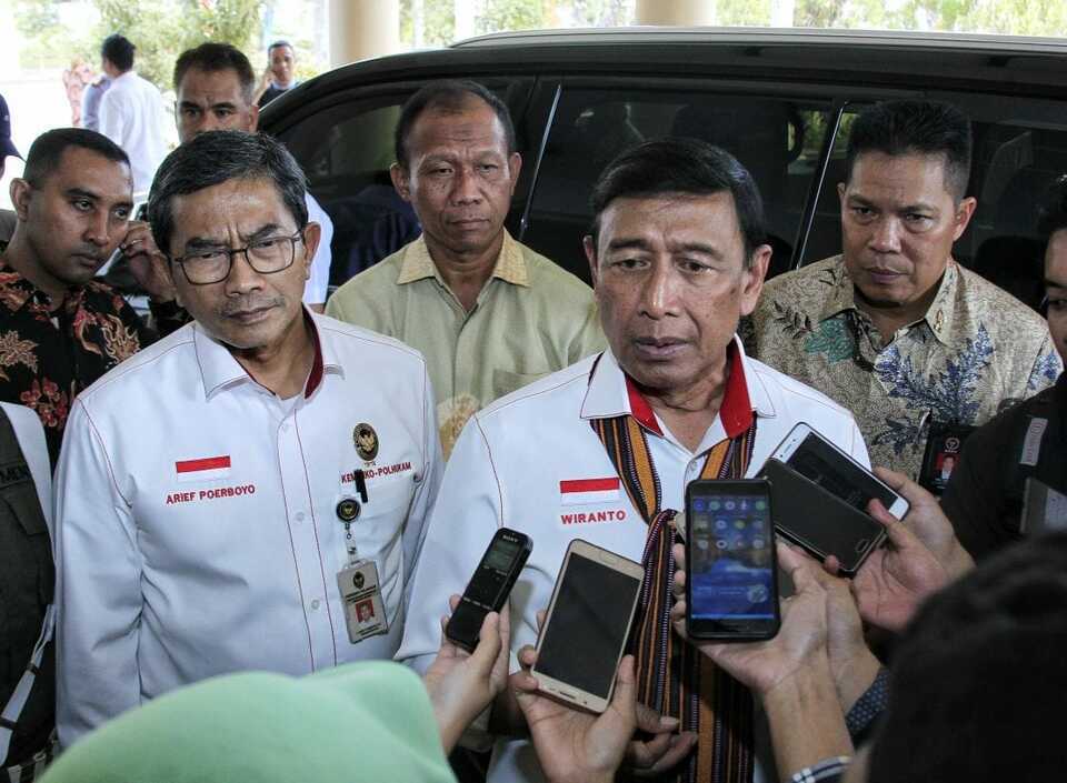 Chief Security Minister Wiranto postponed a sub-regional meeting on counterterrorism scheduled for Lombok, West Nusa Tenggara, on Monday (06/08), after two powerful earthquakes rocked the island on Sunday evening. (Photo courtesy of the Coordinating Ministry of Political, Legal and Security Affairs)