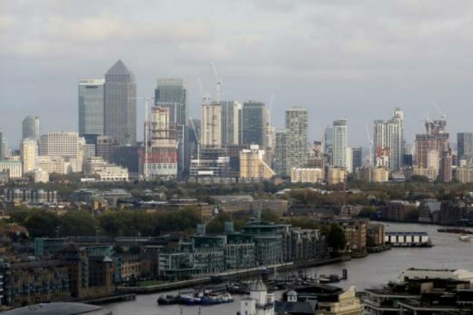 A general view of the Canary Wharf financial district in London, Britain. (Reuters Photo/Kevin Coombs)