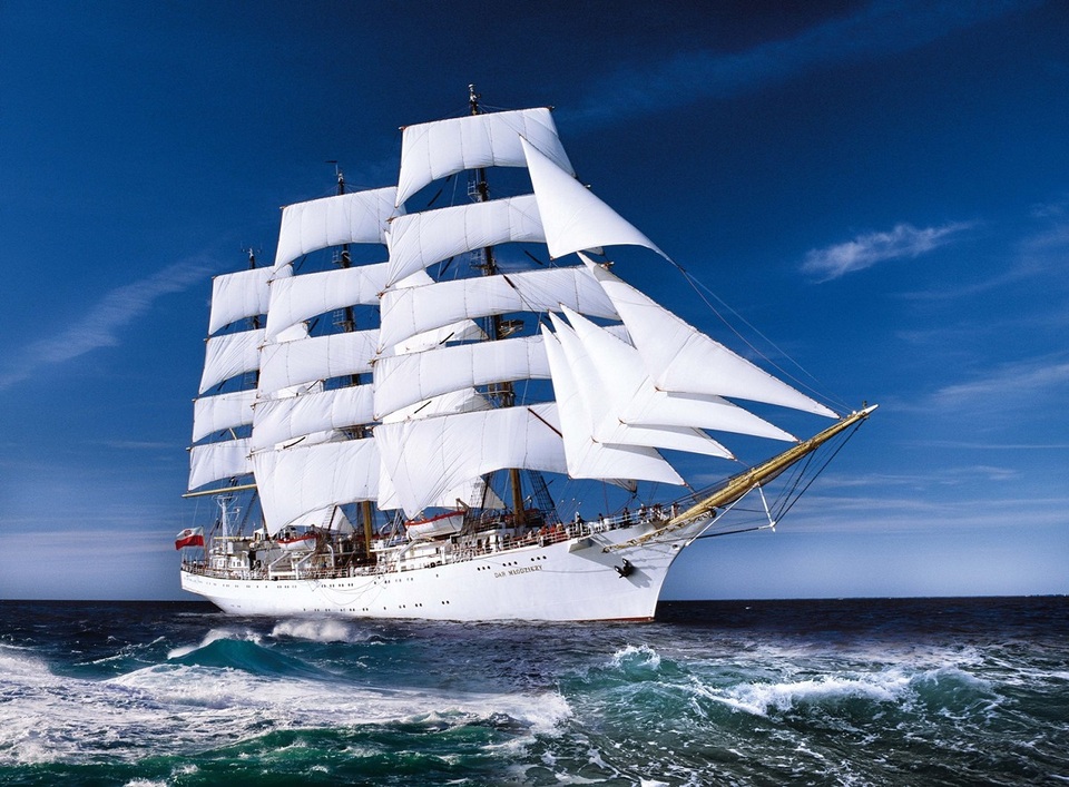 Dar Młodzieży, a sail training ship of Poland's Gydinia Maritime Academy, is scheduled to arrive at Tanjung Priok Port in North Jakarta on Tuesday (02/10) for a visit aimed at enhancing business and education cooperation between Indonesia and Poland. (Photo courtesy of the Polish Embassy)