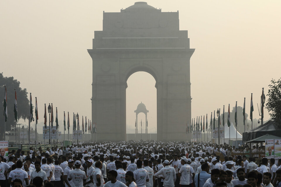 As pollution levels surged to 'severe' and 'hazardous' levels in New Delhi this week, there was little sign that residents of India's teeming capital were doing much to protect themselves. (Reuters Photo/Anushree Fadnavis)