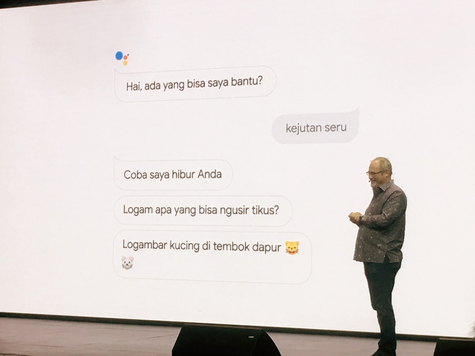 Vice President of Engineering of Google Assistant, Scott Huffman took to the stage during the "Google for Indonesia" event on Tuesday (05/12). (JG Photo/Joy Muchtar)