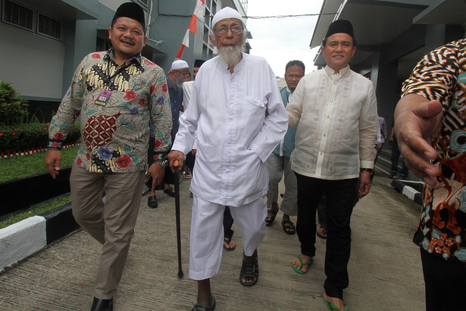 Abu Bakar Baasyir, center. (Antara Photo/Yulius Satria Wijaya)