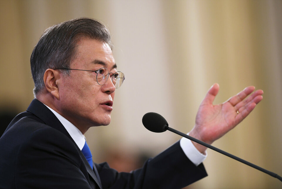 South Korean President Moon Jae-in holds his New Year press conference at the presidential Blue House in Seoul on Jan. 10, 2019. (Reuters Photo/Jung Yeon-je)