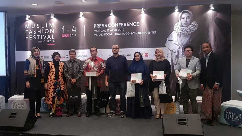 The organizers of the government-supported Muslim Fashion Festival Indonesia 2019 seen during a media gathering in Jakarta on Monday. (JG Photo/Nur Yasmin)