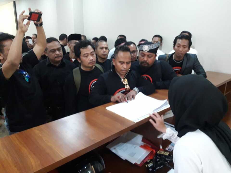 A group of Reformasi activists reported Prabowo Subianto and some of his most prominent backers to police on Wednesday as the people responsible for the riots in Jakarta on May 21-22. (Photo courtesy of RNA 98)