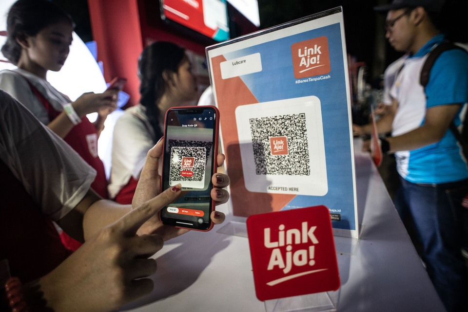 Fintek Karya Nusantara  recently launched LinkAja, a new e-payment service to go head-to-head against Go-Pay and OVO. (Antara Photo/Aprillio Akbar)