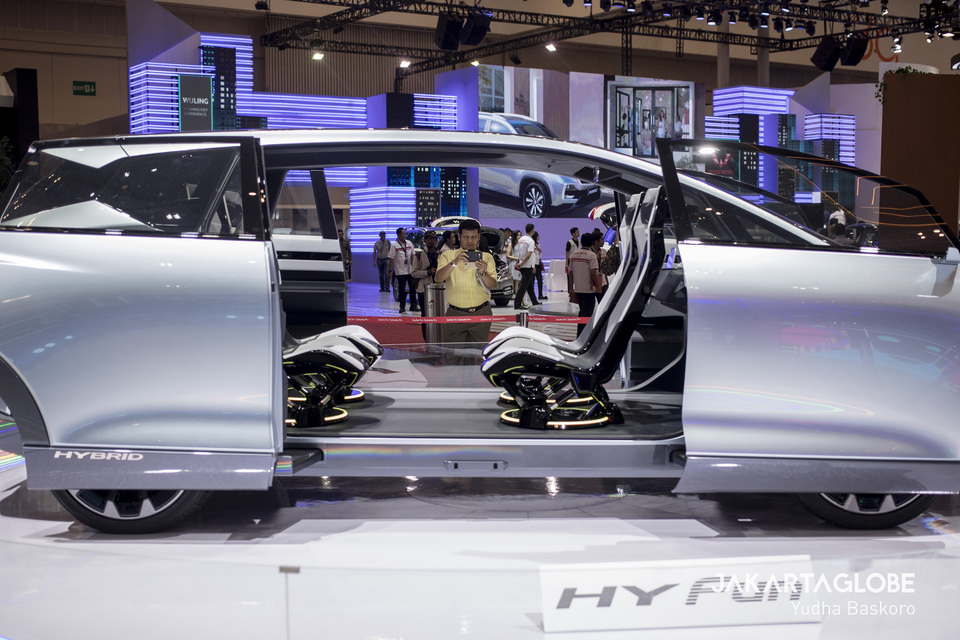 Daihatsu is introducing its latest concept car, the MPV Hy-Fun, at the Indonesia International Auto Show in ICE BSD, which runs until July 28. (JG Photo/Yudha Baskoro)