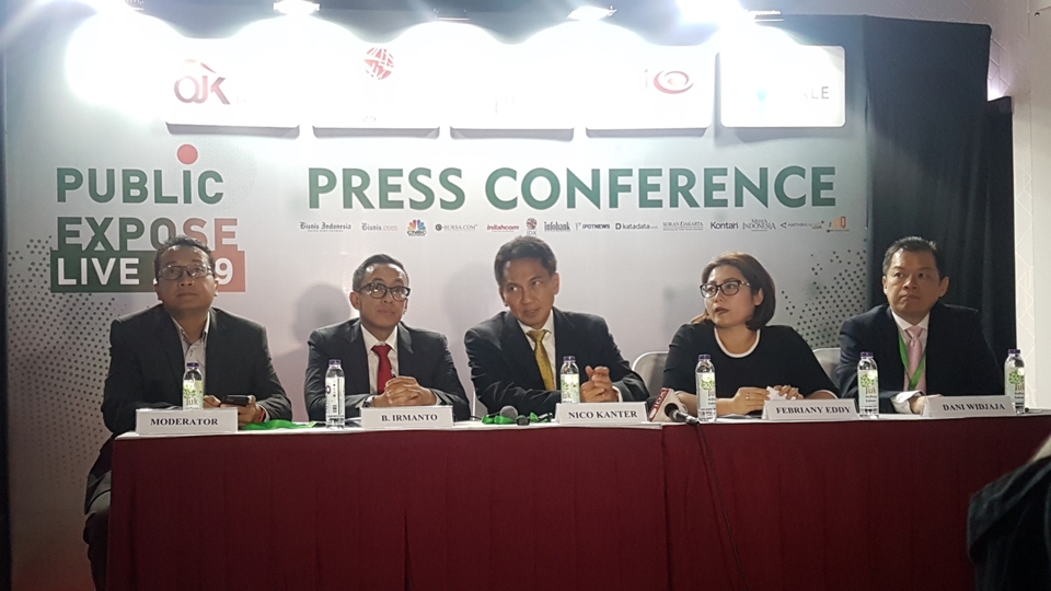 Vale Indonesia's board of directors during a press conference at the Indonesia Stock Exchange in Jakarta on Tuesday. (JG Photo/Nur Yasmin)