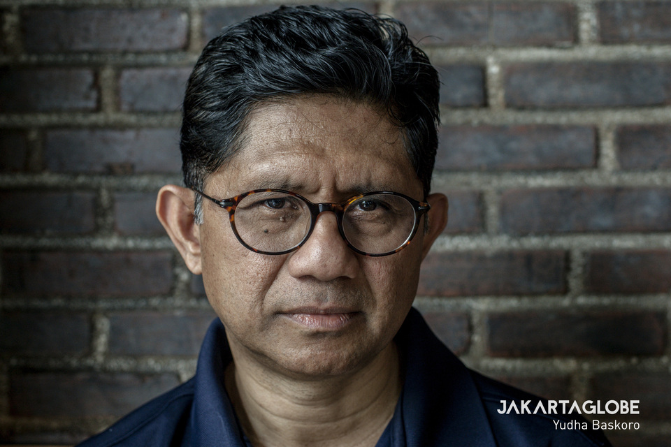 Corruption Eradication Commission (KPK) deputy chairman Laode M. Syarif during an interview with the Jakarta Globe in Kemang, South Jakarta, on Sunday. (JG Photo/Yudha Baskoro)