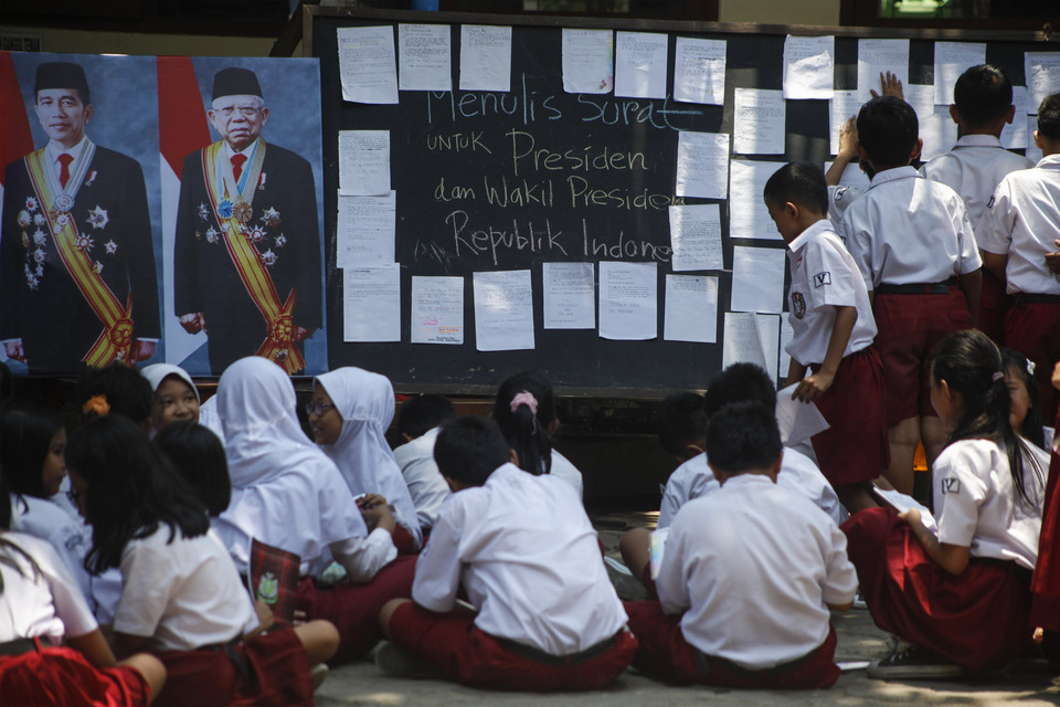 Indonesia has scored the lowest among its Asian peers, such as China, Malaysia, Thailand and Vietnam, under the Programme for International Student Assessment. (Antara Photo/Maulana Surya)