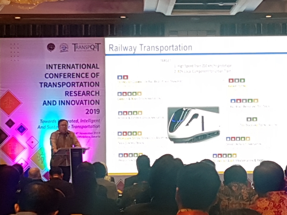 Research and Technology Minister Bambang Brodjonegoro opens the 2019 International Conference of Transportation Research and Innovation in Jakarta on Wednesday. (JG Photo/Nur Yasmin)