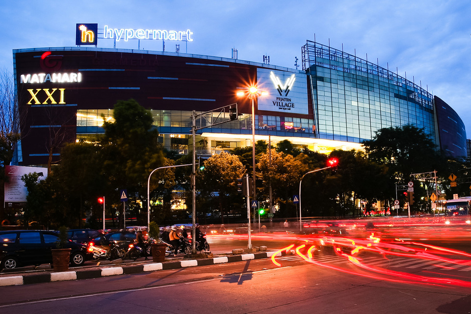 Lippo Karawaci is set to sell two of its shopping malls for $92 million to Warburg Pincus's NWP Retail. (Photo courtesy of Lippo Malls Indonesia Retail Trust)