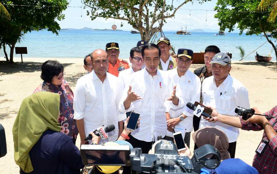 President Joko 'Jokowi' Widodo in Labuan Bajo, East Nusa Tenggara, on Monday. (Photo courtesy of the Presidential Secretariat)