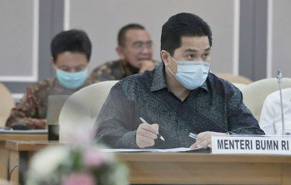 State-Owned Enterprises Minister Erick Thohir attends a meeting at the Senayan Parliament Complex in Jakarta on May 13, 2020. (SP Photo/Ruht Semiono)