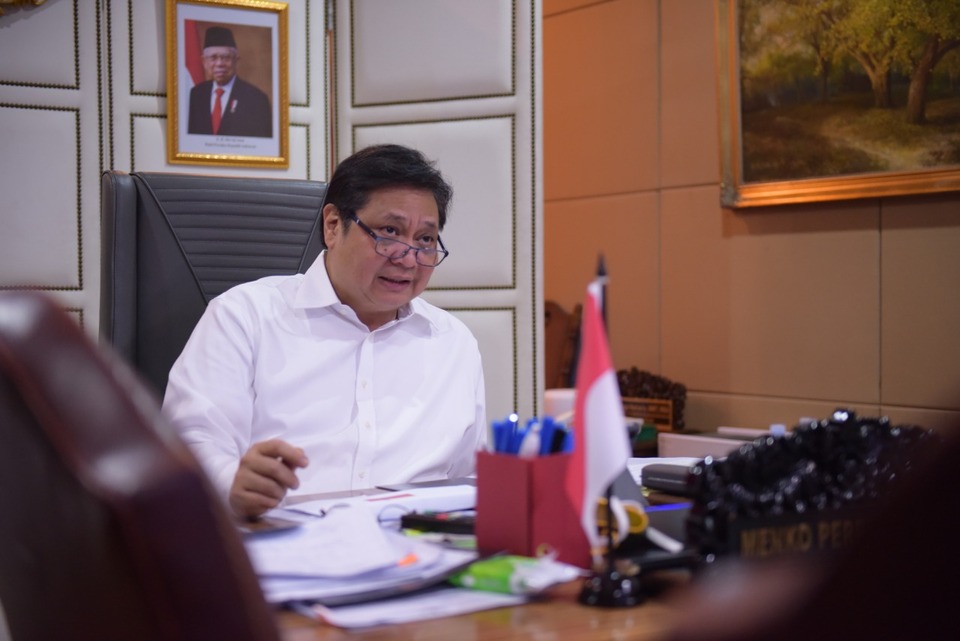 Coordinating Minister for Economic Affairs Airlangga Hartarto during a teleconference on Monday. (Photo courtesy of the Coordinating Ministry for Economic Affairs)