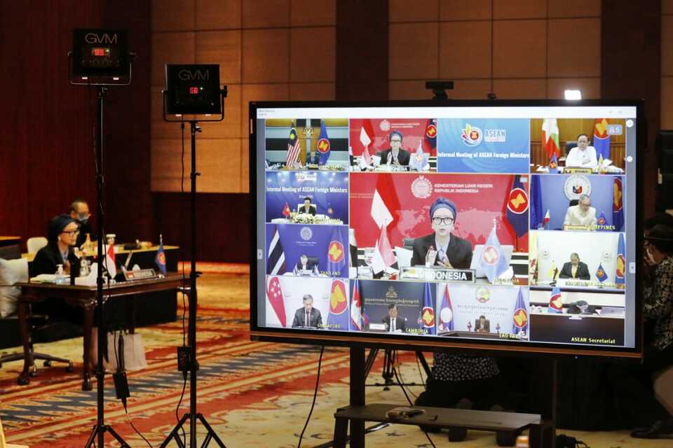 Foreign Minister Retno Marsudi attending the virtual Asean Informal Action Ministerial Meeting in Jakarta, on Wednesday. (Photo courtesy of the Foreign Affairs Ministry)
