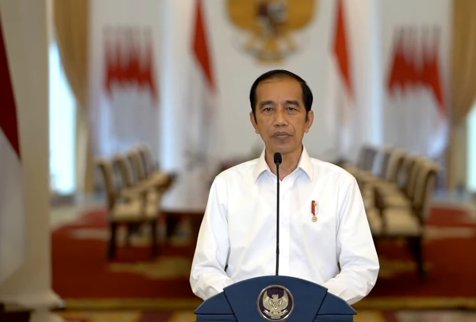 President Joko Widodo delivers a speech to clarify reports about the newly-adopted job creation law in Jakarta on Oct. 9, 2020. (Screenshot Photo)